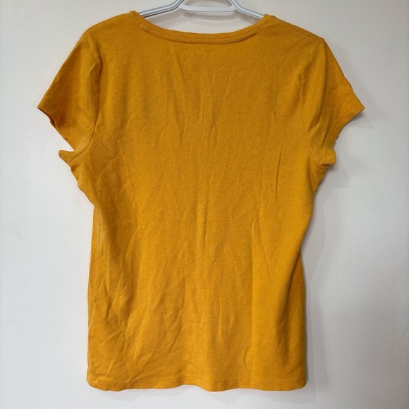 🎉4/30$🎉 Tommy Hilfiger Yellow Logo Tee - Size L - Picture 7 of 7